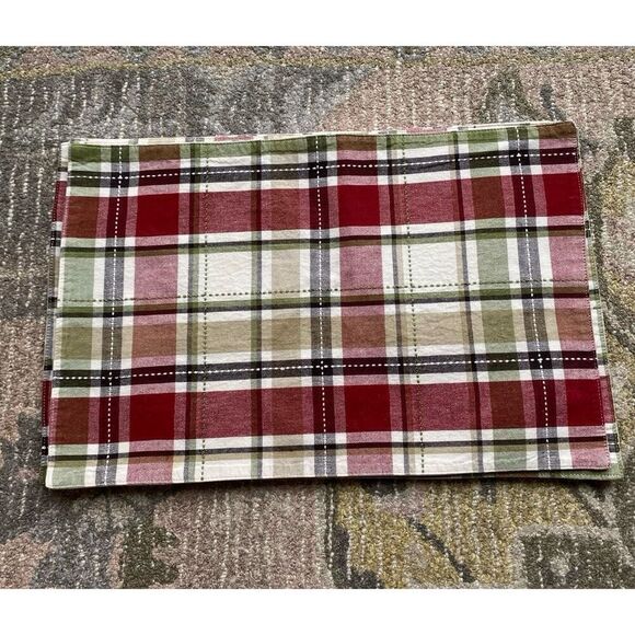 Simple Plaid over Plaid Linen Cotton Blend 4 Table Placemats - Picture 4 of 9